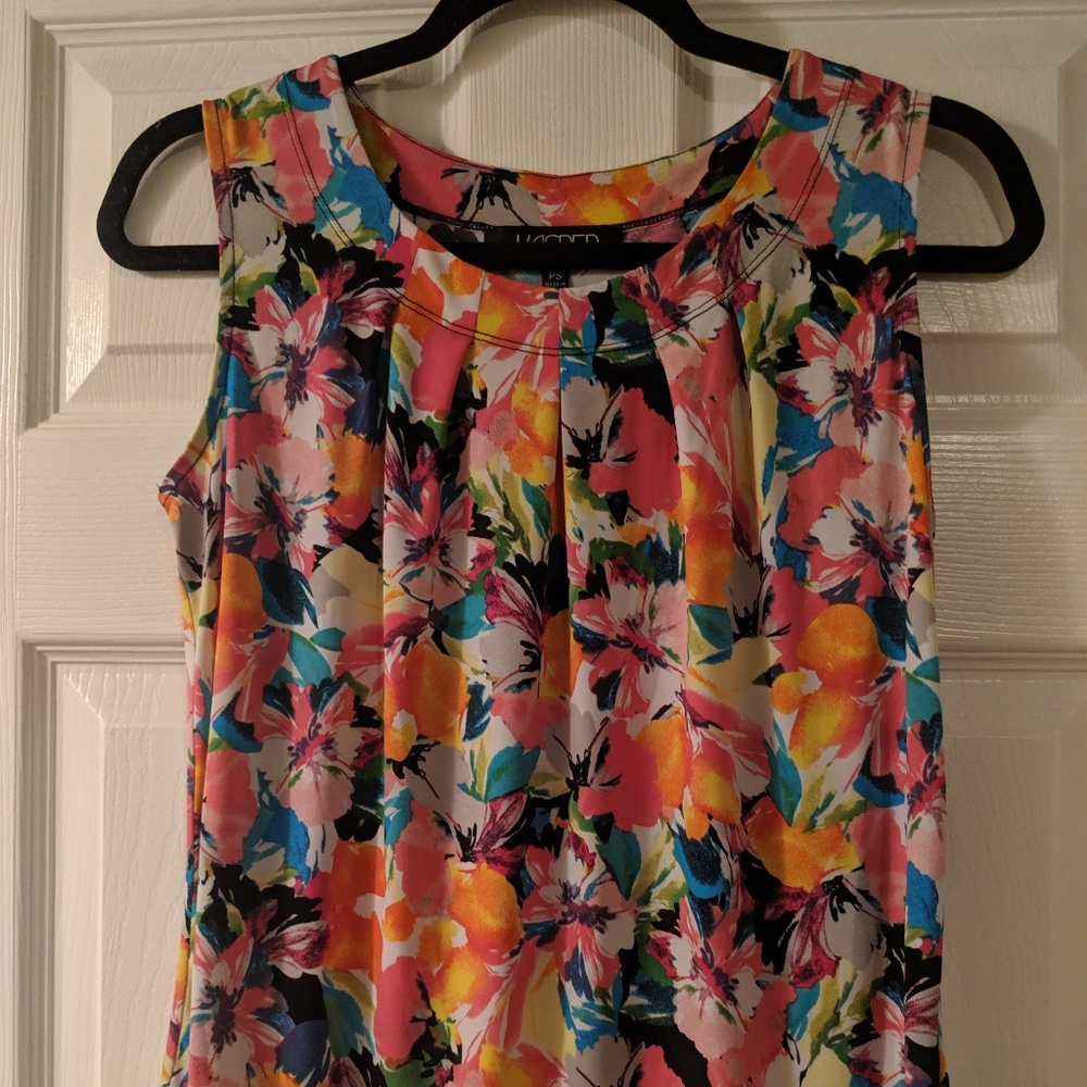 business formal summery floral blouse